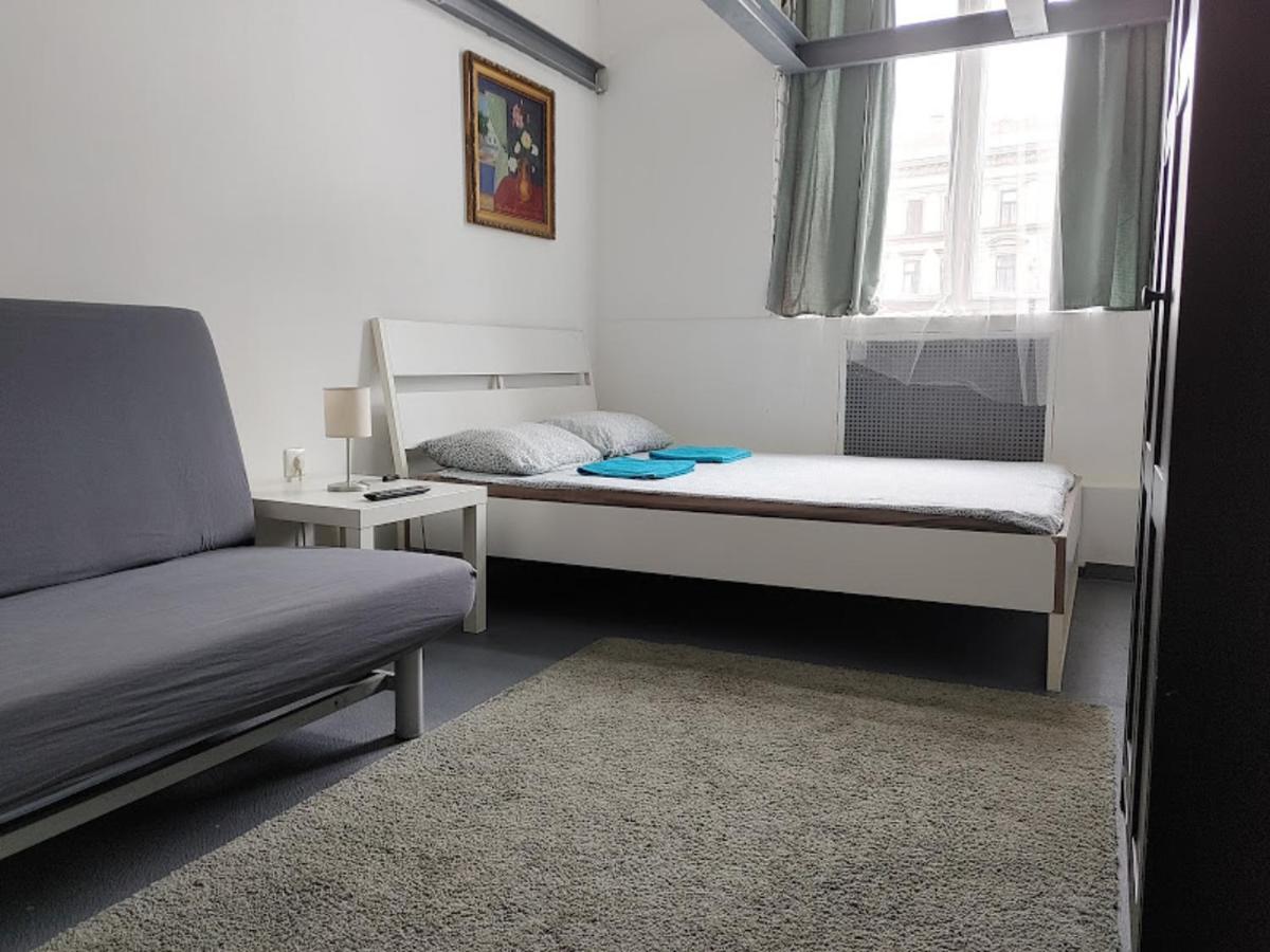 Sleepover City Center Guestrooms Budapest Exterior photo