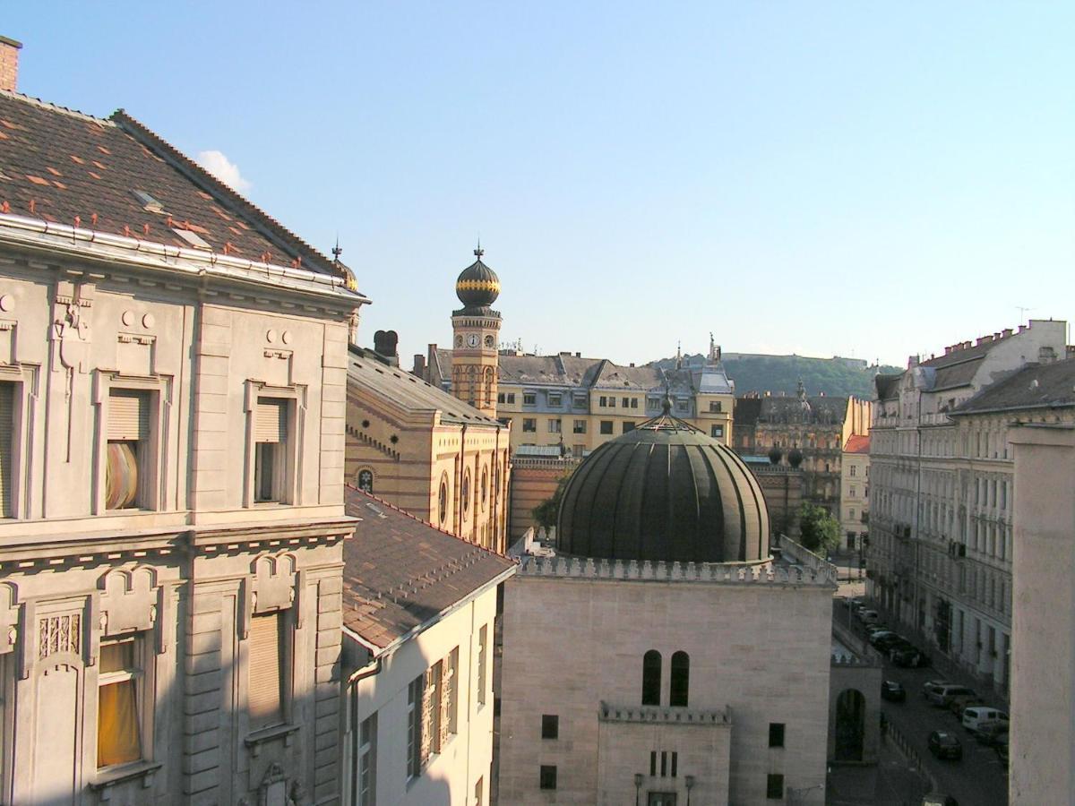 Sleepover City Center Guestrooms Budapest Exterior photo